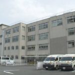 レス2番のリンク先のサムネイル画像