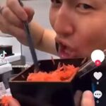 レス2番のリンク先のサムネイル画像
